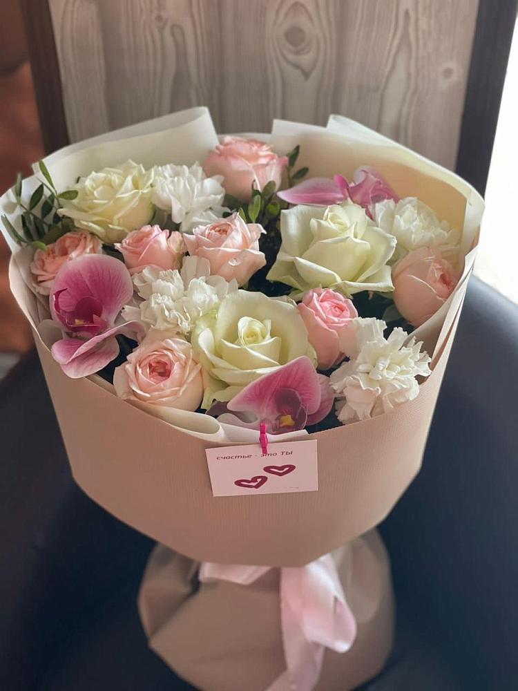 Букет цветов из: Орхидеи, Розы и Гвоздики в Далматово