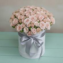 Цветочная композиция из Розы в шляпной коробке в Далматово