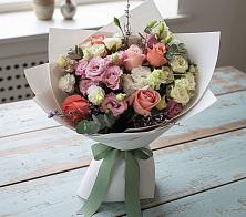 Букет цветов из:  Розы, Лизиантусы и Гвоздики в Далматово