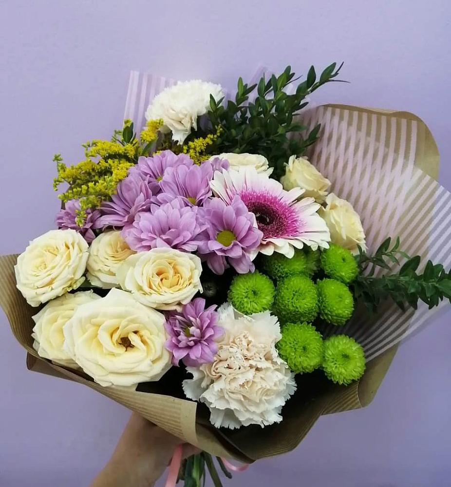 Букет цветов из: Хризантемы, Розы, Гвоздики и Герберы в Далматово