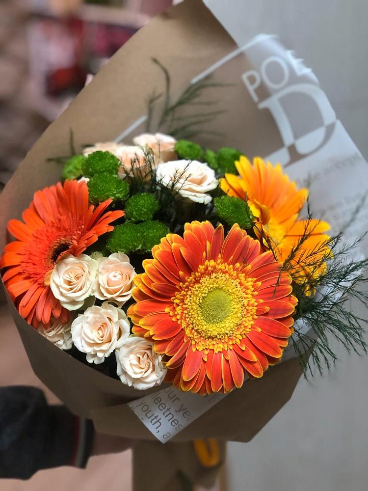 Букет цветов из: Герберы, Хризантемы и Розы в Далматово